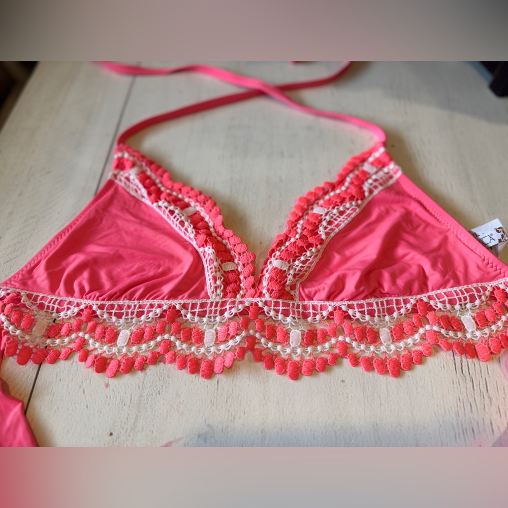 BECCA Swim Pink and White Lace Bikini Top